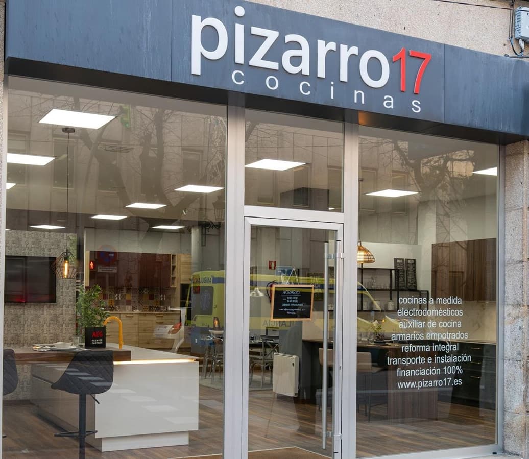 Contacta con Pizarro 17, tienda de cocinas en Vigo