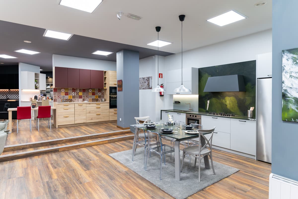 Trabajo de reforma de cocina por Pizarro 17 en Vigo